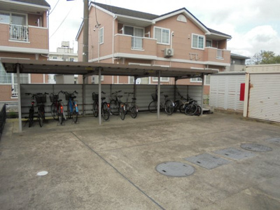 【駐車場】 | ノアズアーク | 駐車場です