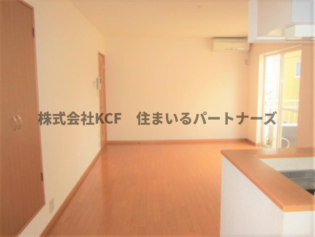 カーサキャッスルの内装|明るい室内です