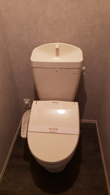 【トイレ】 | シャルマンコート