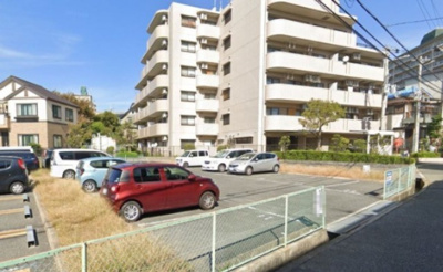 【外観】 | ピュアハイツ東側駐車場