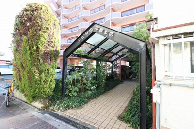 【エントランス】 | アビタ山本放出西
