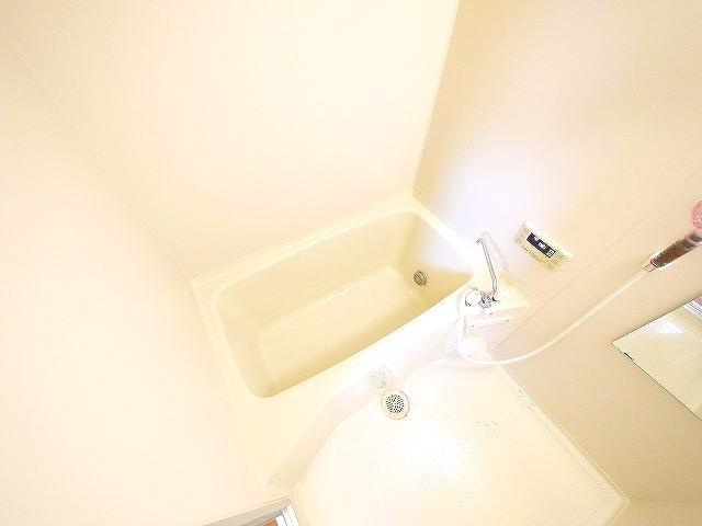 グランドールコートの浴室|日々の疲れを癒すお風呂付です