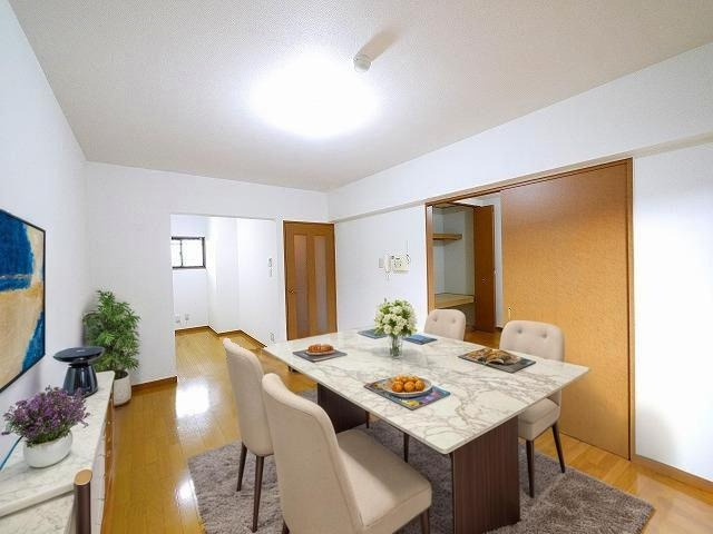 グランドールコートの居間・リビング