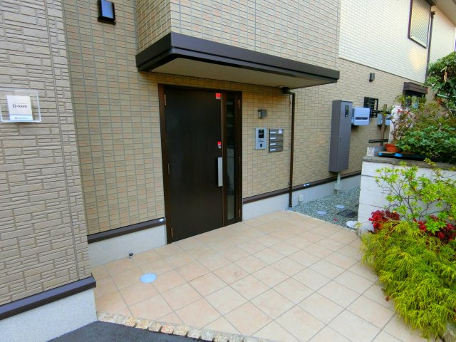 シャンノール北野田のエントランス