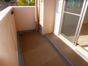 【バルコニー】 | ヴェルOSK