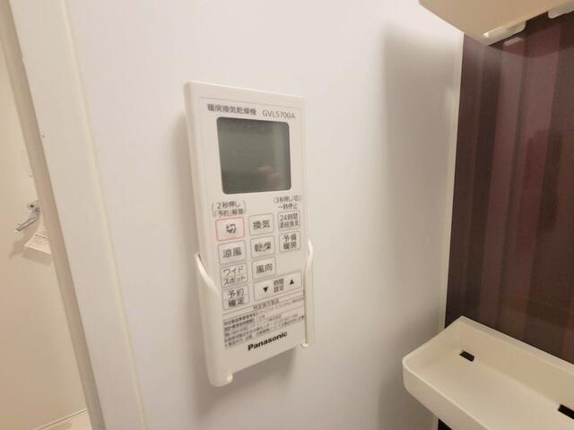 エアコンリモコン