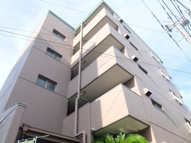 松戸市西馬橋蔵元町の賃貸マンションの外観