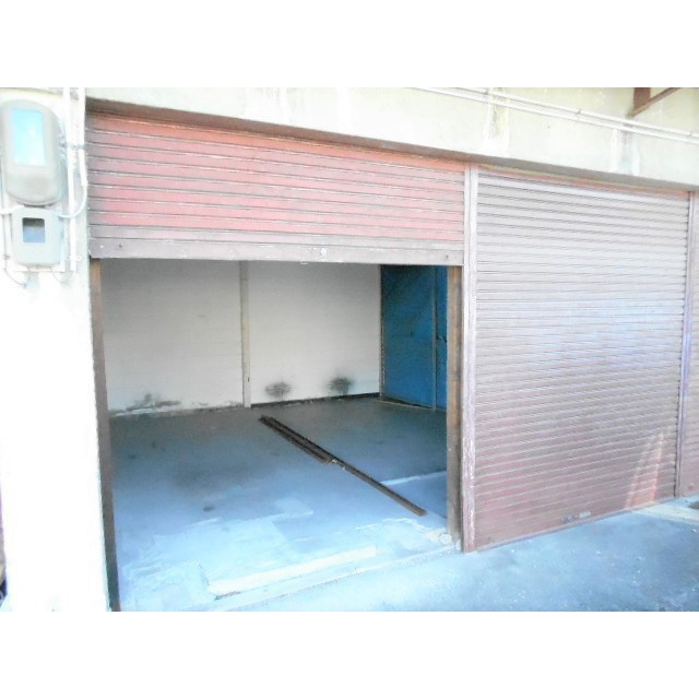 殿町5丁目事務所の駐車場