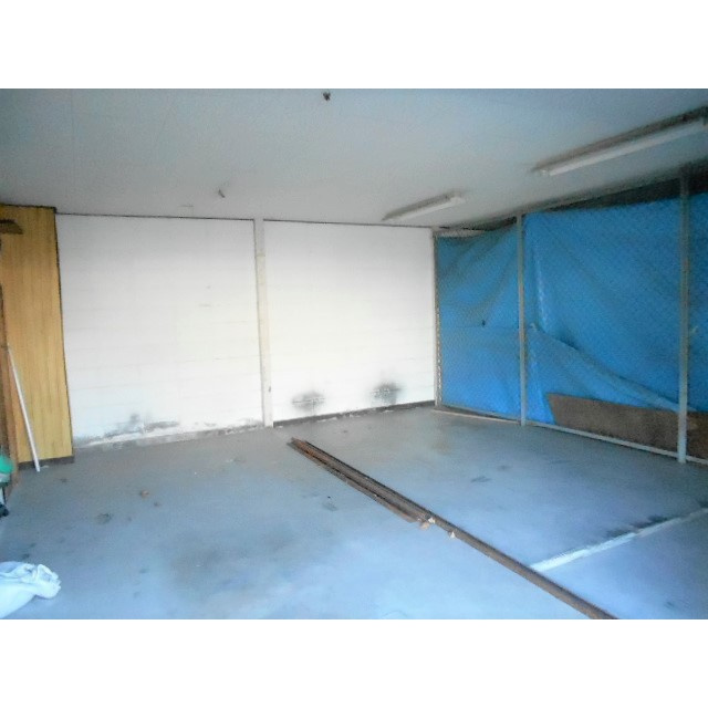 殿町5丁目事務所の駐車場