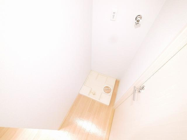 フェニックス明日香の設備|室内に洗濯機置き場が設けられており便利です