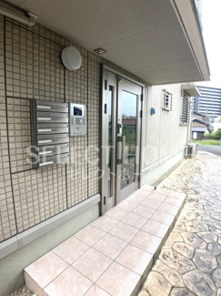 【エントランス】 | 毎日通るエントランスはこのようになっています