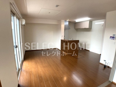 【居間・リビング】 | リバーハイツさらさ | おしゃれな居間です同型タイプ