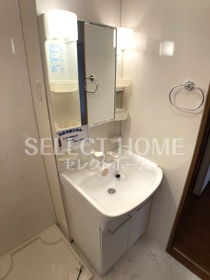 【独立洗面台】 | リバーハイツさらさ | 朝の支度にも助かる、独立の洗髪洗面化粧台同型タイプ