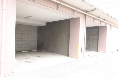 【駐車場】 | ボシュケ鷹取