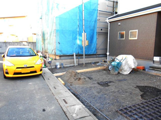 【前面道路含む現地写真】 | 4LDKｲﾝﾅｰﾊﾞﾙｺﾆｰと駐車並列3台。内宿駅徒歩4分。2700万円以下。ローン相談大丈夫。