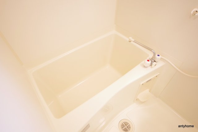 アーデン江坂2　仲介手数料無料の浴室