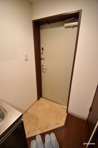 URBAN FLATS江坂　仲介手数料無料の玄関