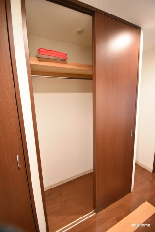 URBAN FLATS江坂　仲介手数料無料の収納