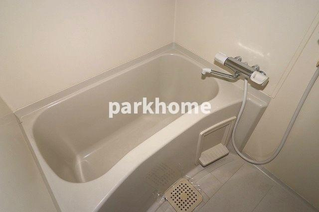 コスモ一宮Ⅱの浴室|コンパクトで使いやすいお風呂です