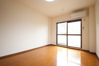 【洋室】 | クレアール西川