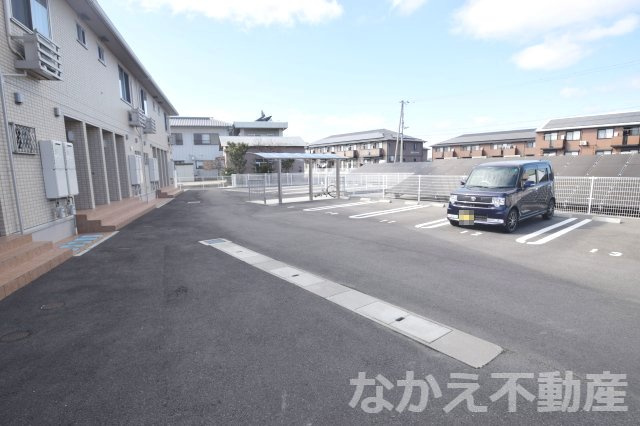 【駐車場】 | 駐車場に車を止められます