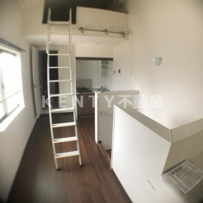 【居間・リビング】 | Ｈｏｐｅ山王 | こちらのリビングで趣味の時間をお楽しみください