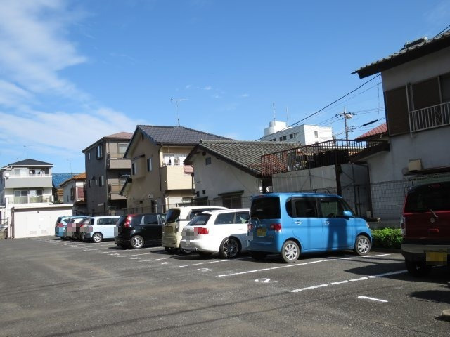 ライオンズマンション川越の駐車場