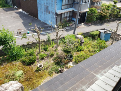 【庭】 | 岩美郡岩美町岩井中古戸建て | 二階から見た庭です
