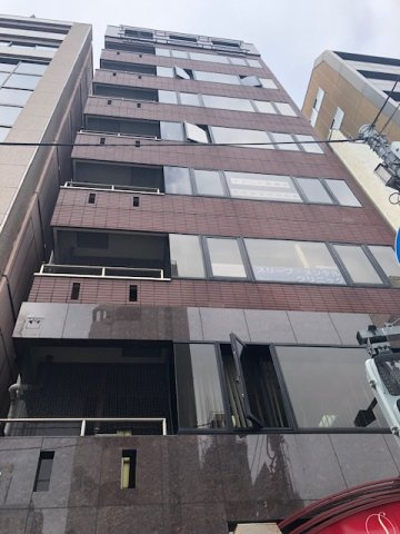 赤レンガ通りビルの外観