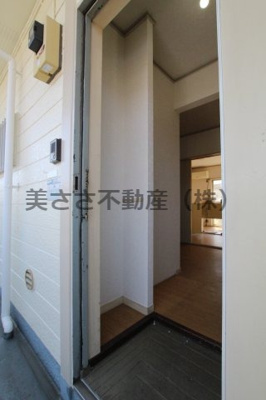 【玄関】 | ハタノコーポ中野上町