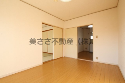 【洋室】 | ハタノコーポ中野上町