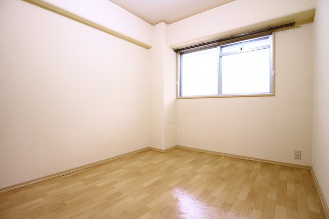 パレス朝霧ヶ丘の子供部屋