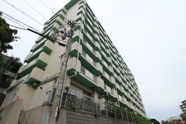 パレス朝霧ヶ丘の外観