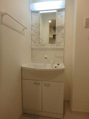 【独立洗面台】 | 西九条マンション