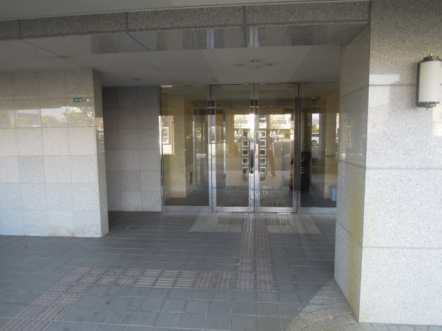 アパガーデンコート米松の外観|マンション入り口