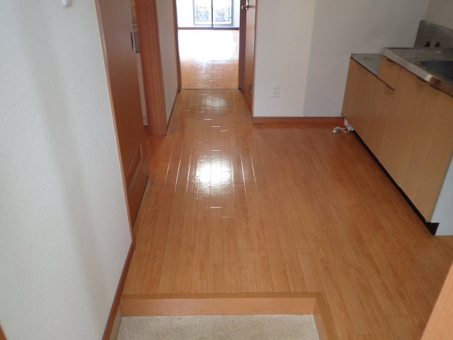 アレンシオネの玄関