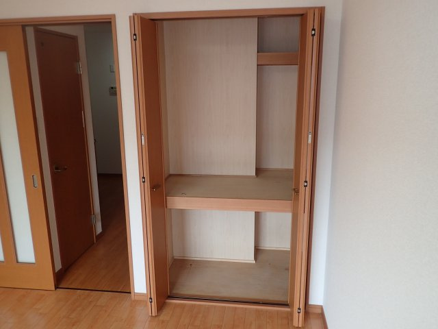 アレンシオネの収納
