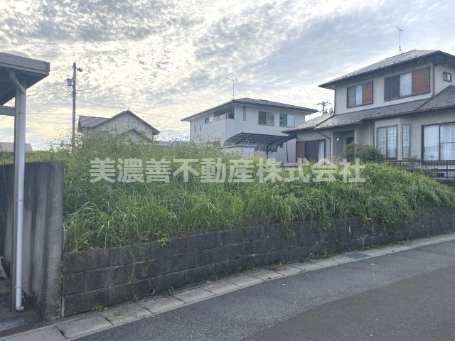 ５５７０３　揖斐郡大野町土地の外観