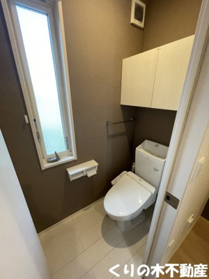 【トイレ】 | アドレ・コスモス | 清潔感のあるトイレです