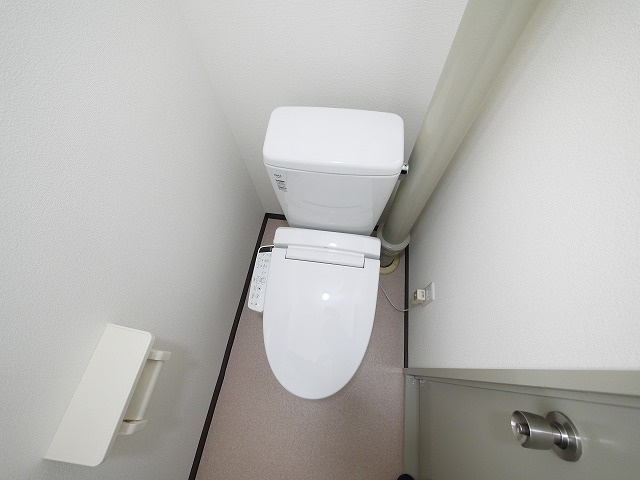 坂田マンションのトイレ|清潔感のあるトイレです