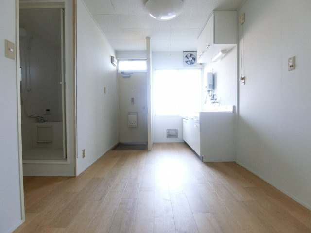 ハイツ高倉台の居間・リビング