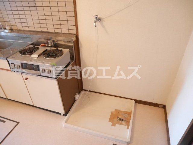 【設備】 | サニーピア板付 | サニーピア板付の室内洗濯機置き場