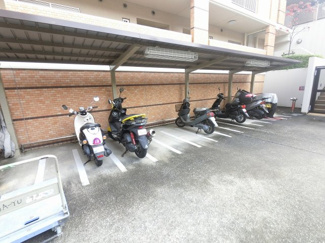 【その他共用部分】 | バイク置場です。