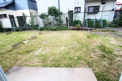 【庭】 | クィーンハイツ | お庭の付いた物件です