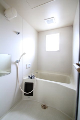 【浴室】 | クィーンハイツ | 追い焚き付です