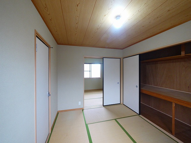 木津清水貸家の和室