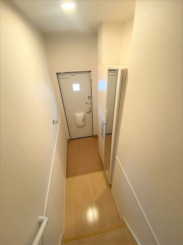 プランタンＦの玄関