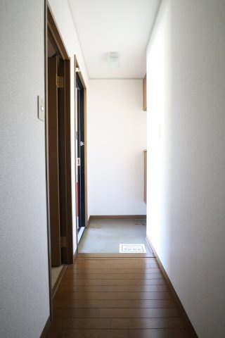 武蔵野市桜堤２丁目のアパートの居間・リビング