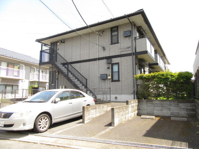 武蔵野市桜堤２丁目のアパートの外観