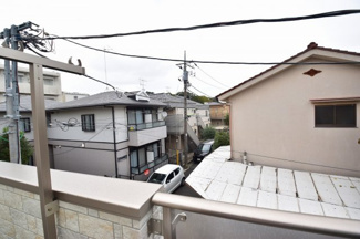 【展望】 | バルコニーからは開放的な景色が眺められます。